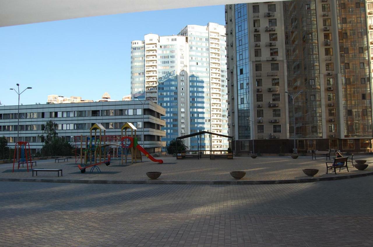 Arcadia 2-Х Комнатные Апартаменты Odesa Exterior photo